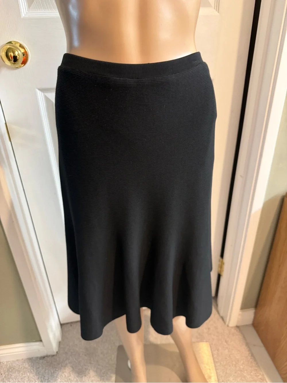 Eileen Fisher Midi Skirt Size S Silk Blend Ribbed Knit Flared Black Quiet Luxury